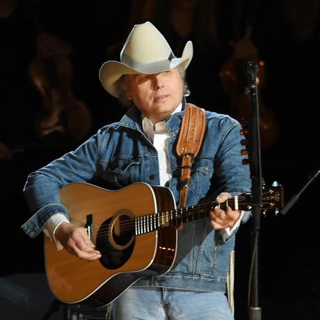 Dwight Yoakam
